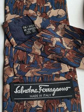 Salvatore Ferragamo blue & brown , animal print  all silk Tie made in Italy 🇮🇹